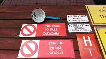 Smaltované cedule a cedník . - 3