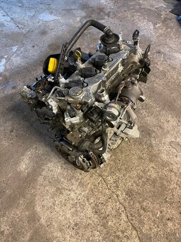 RENAULT SCENIC IV 1.2TCe—MOTOR H5F F408 - 3