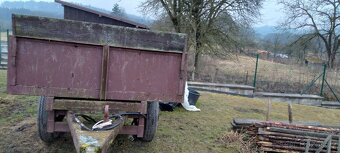 sklápěcí vlek - 3