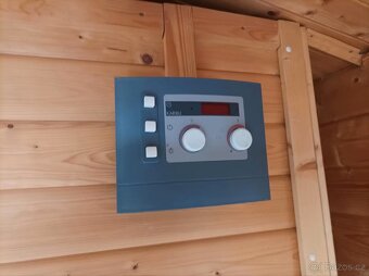 Finská sauna Karibu masiv s Bio-Mat kamny 9kw/380v - 3