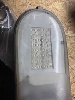 Prodam 2x led lampy v peknem stavu - 3