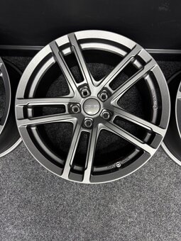 Alu Dezent 5x112 17” - 3