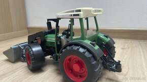 Traktor Bruder s vlečkou - 3