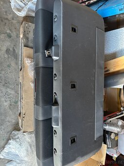 Multivan T5.1 trojsedák rozložitelný na lůžko - 3