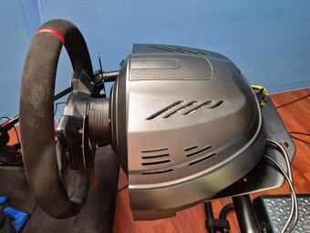 Thrustmaster T300 Ferrari 599XX Alcantara + T-LCM + TH8S - 3