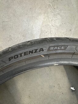 245/30R20 Bridgestone Potenza Race - 3