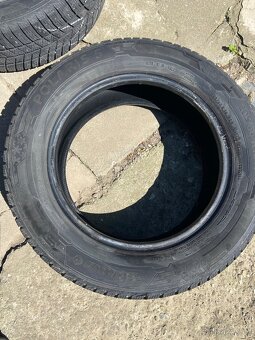 Barum 205/60 r16 zimní - 3