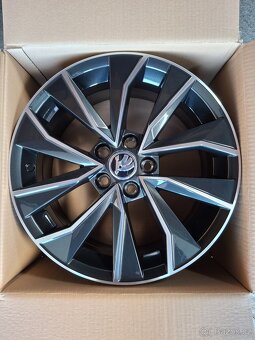 Škoda Fabia 3 alu disky - 3