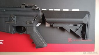Airsoftová puška M4 CYMA - 3