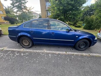 Volkswagen Passat 1.9 TDI 96Kw - 3