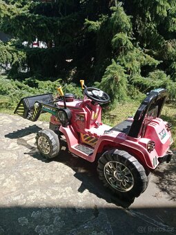 Dětské elektrické auto - traktor. - 3