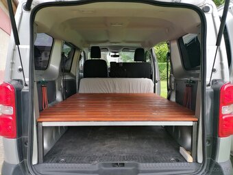 Spací vestavba Peugeot Expert, Citroen Jumpy, Toyota apod. - 3