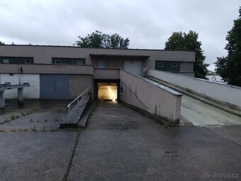 Uzavřený garážový objekt, Jana Zajíce 655, Pardubice - 3
