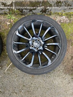 Prodám kola 275/40 R22 - 3