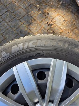 4 ks zimní pneu 215/65/17 Michelin 7 mm - 3