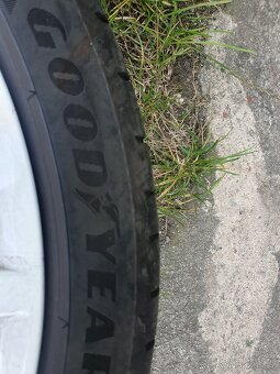 Kola Turini 18" - 3