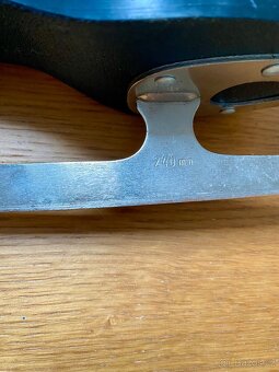 Dívčí brusle 24 cm - 3