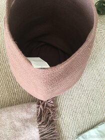 Set polštáře a koše na prádlo či hračky - 3