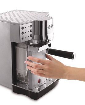 Pákové espresso De'Longhi EC860.M stříbrné - 3