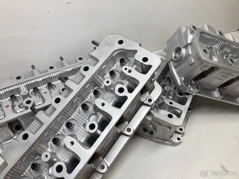 Hlava motoru Felicia - 3