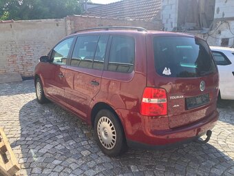 VW Touran - 3
