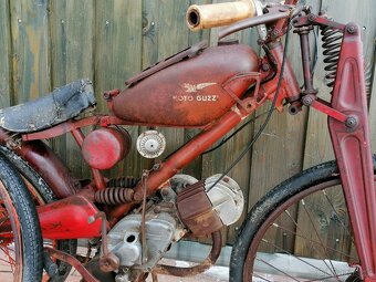 Jawa 550, Jawa 555, Pionýr, Moto Guzzi Cardelino - 3