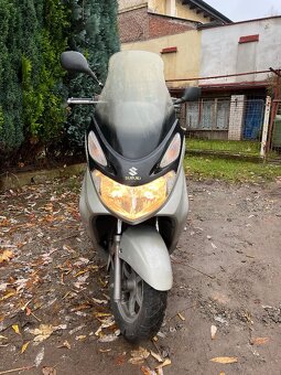 Skútr Suzuki Burgman 125 - 3