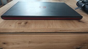 Prodám Notebook Dell - 3