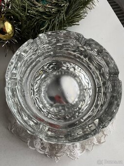 Krásný popelník - 3