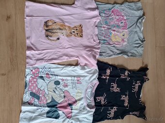 Mix triček 98/104 - 3