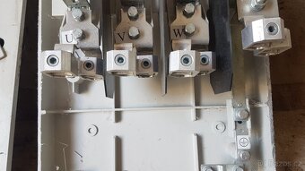 Hlavní Pojistkový panel - 3