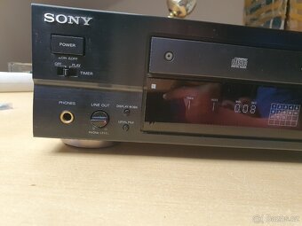 SONY CDP-X222ES Stereo Compact Disc Player (1991-92) - 3