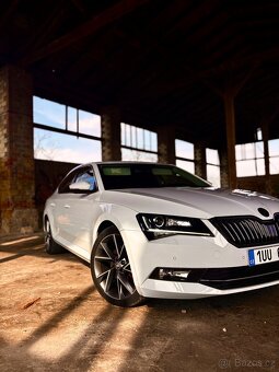 Superb 3 2.0 TDI, 4x4 Style Plus - 3