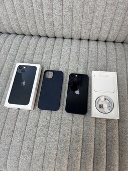 iPhone 13 Černý 128GB 100% Baterie - 3