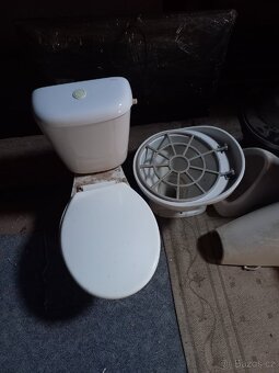 WC, zahody, umyvadla - 3