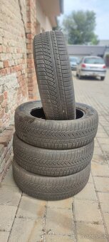 Prodám zimní PNEU značky CONTINENTAL R18 XL - 3