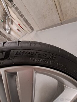 Octavia kola R18 Pictoris - 3