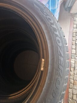 zimní pneu Pirelli 215/55 R18 - 3