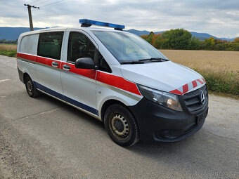 Predám Mercedes-Benz Vito 111 CDI Sanitné - 3