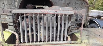 praga s5t kabina skl. korba naraznik kaslik pneu 9x20 - 3