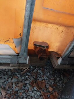 Použíta IBC Nádrž (Kontejner) - 3