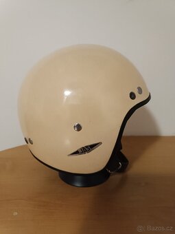 Stará přilba, helma - 3