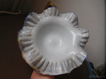 SECESNÍ MÍSA - BROKOVÉ SKLO - 3