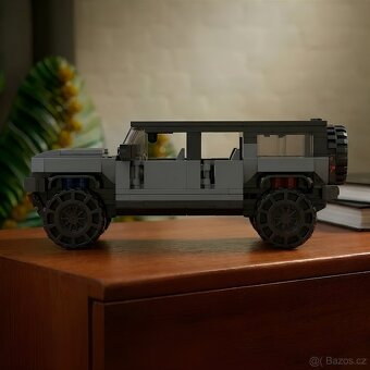 LEGO MOC GMC Hummer EV SUV - 3