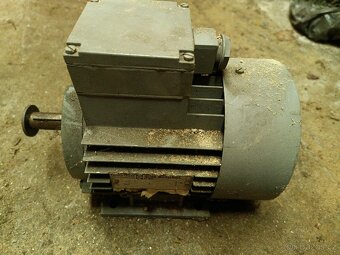 Elektrický motor MEZ - 3