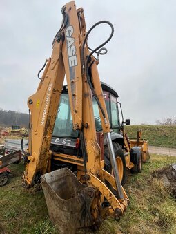 Traktorbagr CASE - 3