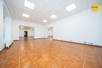 pronájem nebytových prostor 110m2, ul. Zengrova, Ost, 129429 - 3