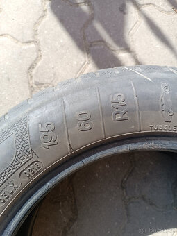 Pneu 195/60R15 88V - 3