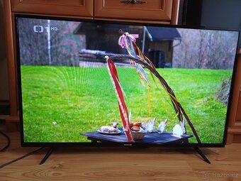 Smart TV Sencor SLE 43FS600TCS - 109cm - 3