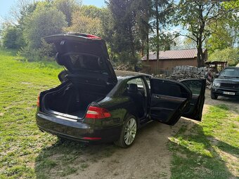 Škoda Superb L&K 4x4 Manuál - 3